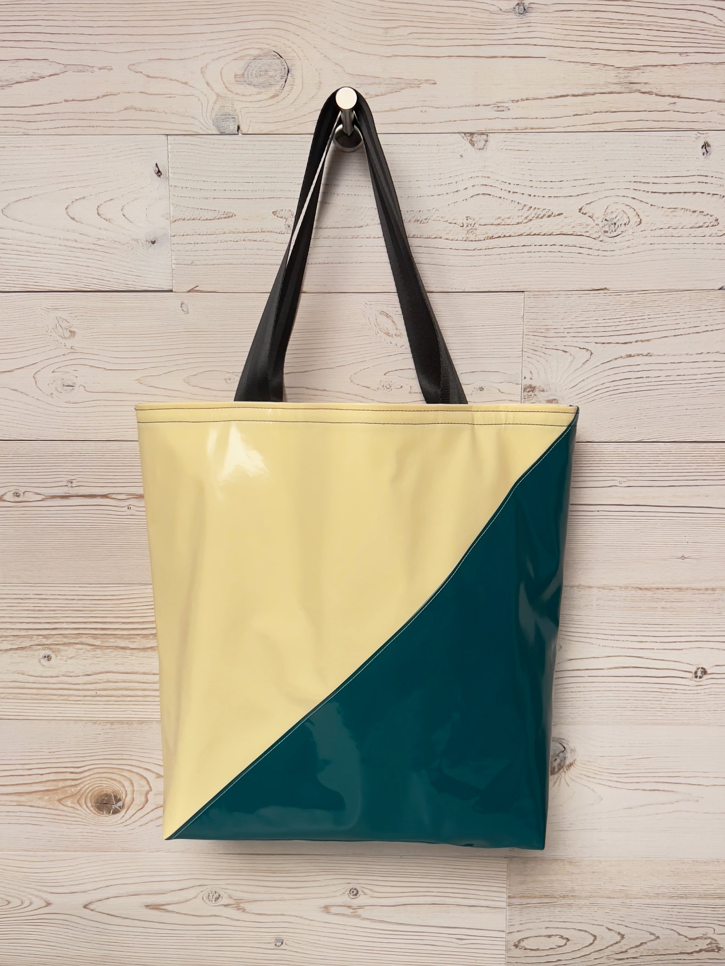 Shopper : Green Yellow Black